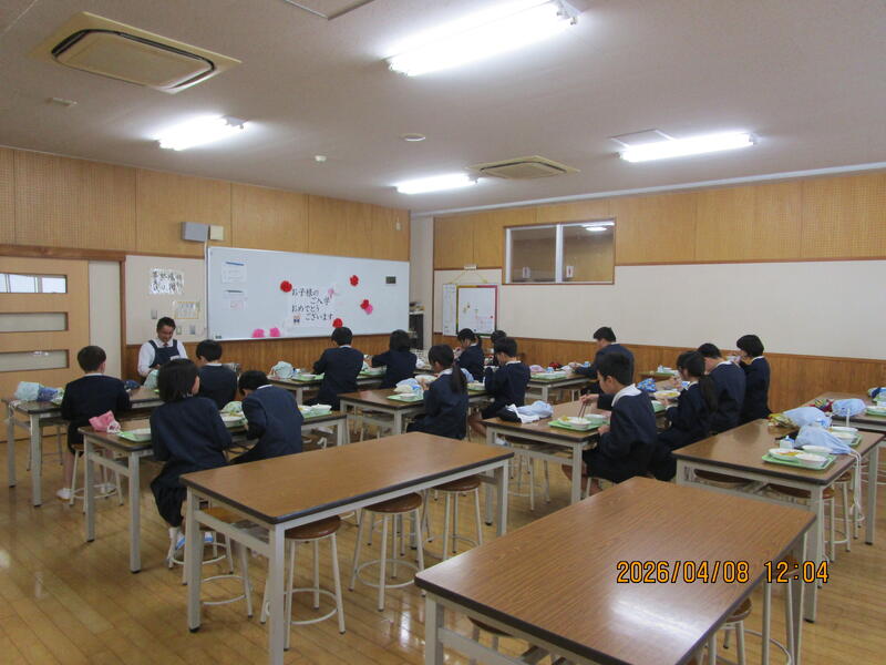 ランチルームでおいしい給食