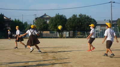 男女仲良く（３年生）