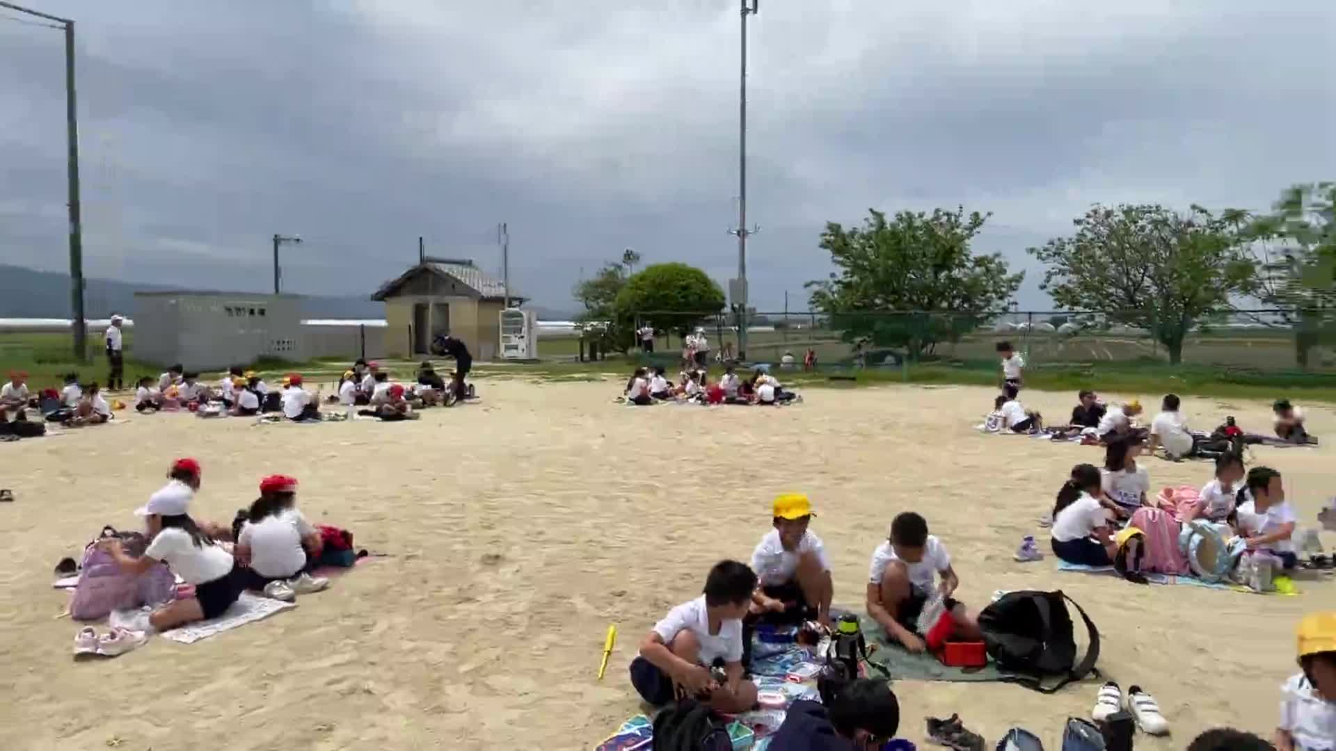 お見知り遠足(弁当) 4/21