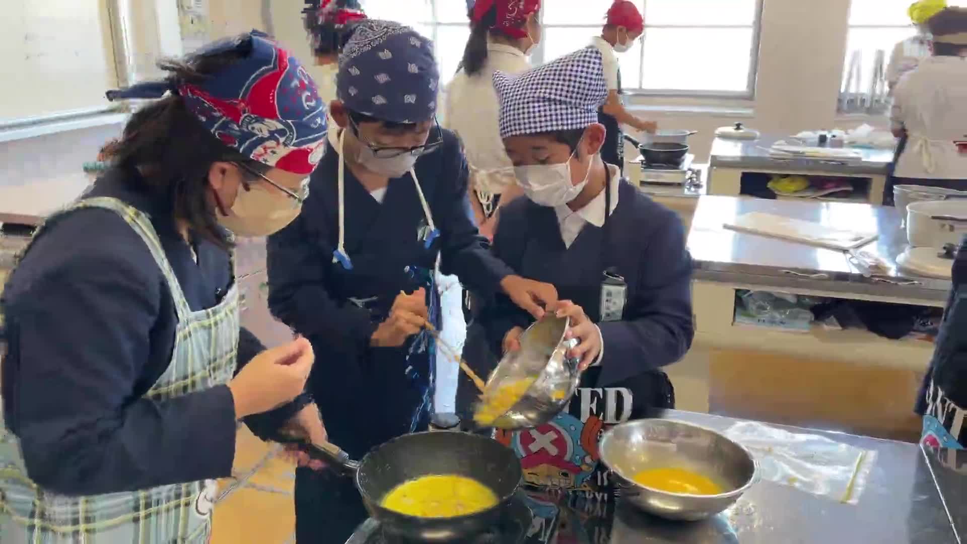 調理実習(６年生) 12/13