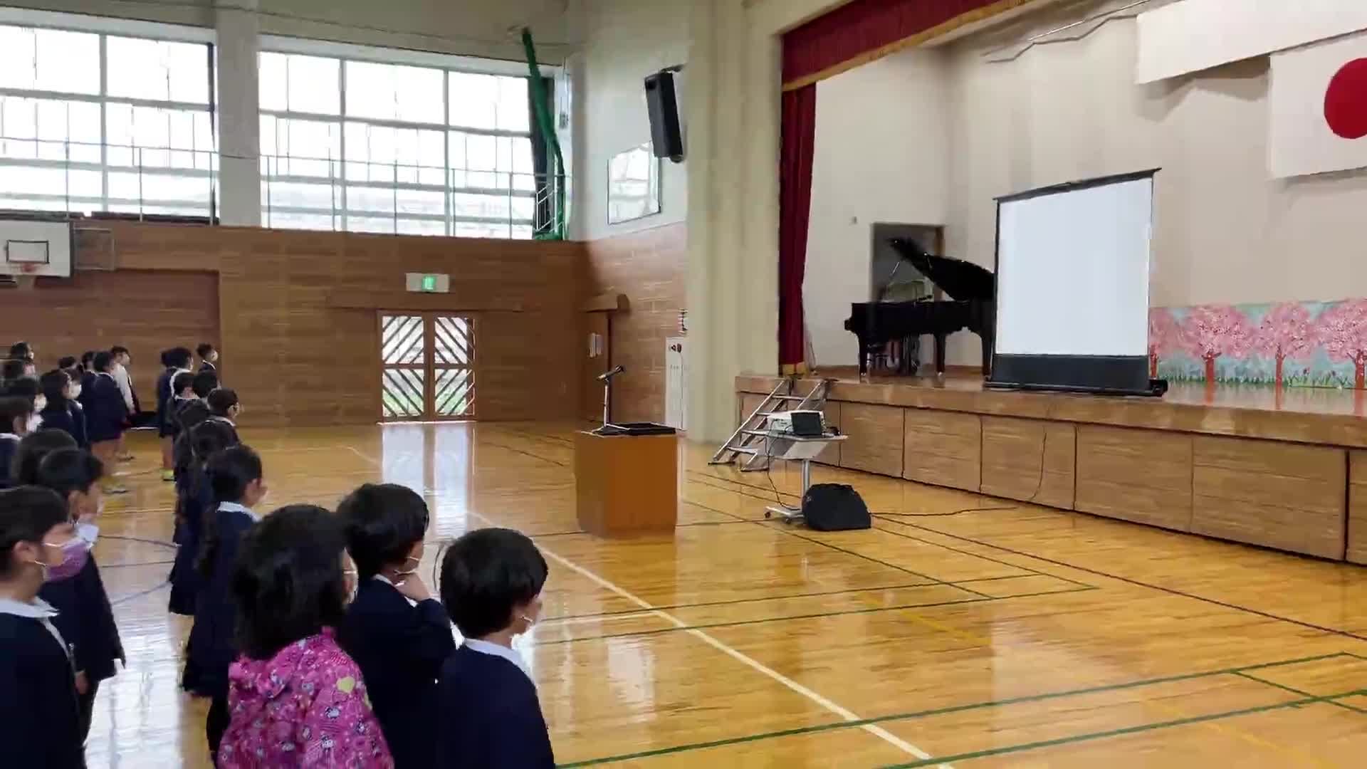校歌斉唱（修了式）3/24