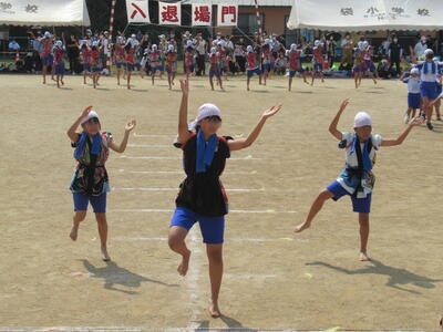 全校生徒による２００１・水俣ハイヤ節