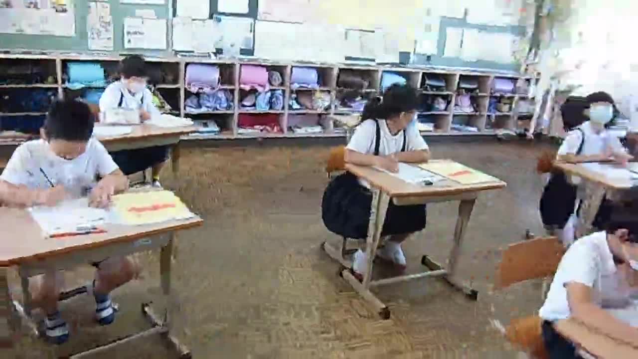 「２年バリスタ～黙々とがんばる２年生」ごしょチューブ《R3-81》