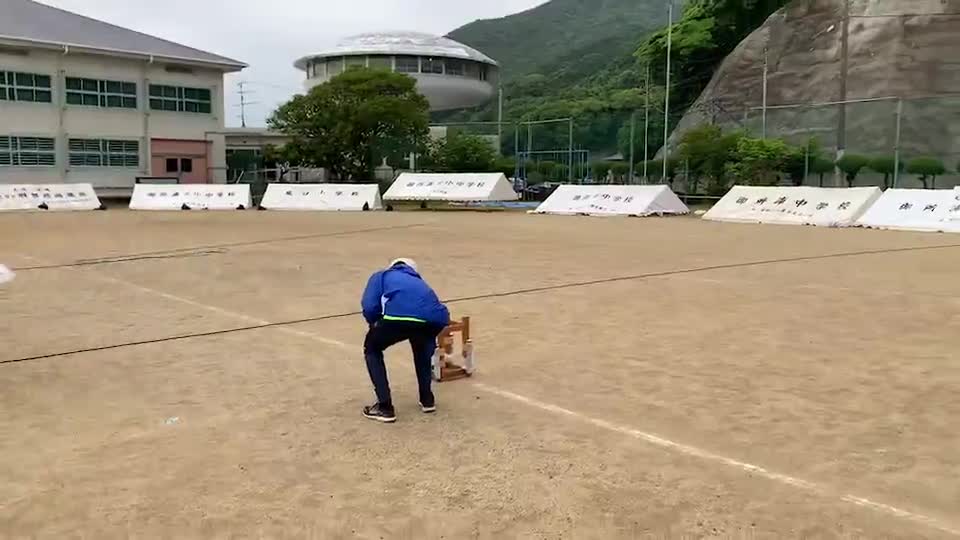 合同運動会やりますの6時の爆竹チューブneo《R4-05》（R40521）