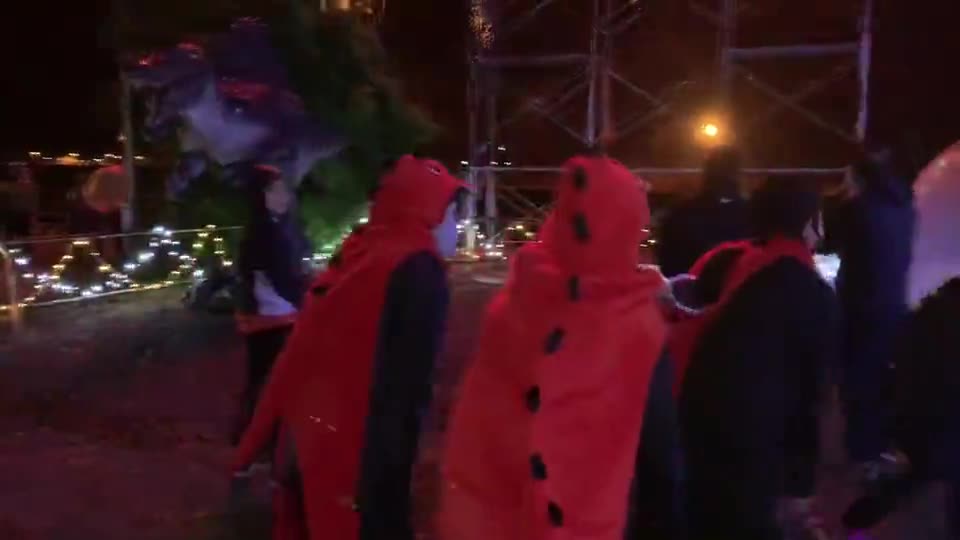 「イルミネーション点灯式3」ごしょチューブ《R3-299》