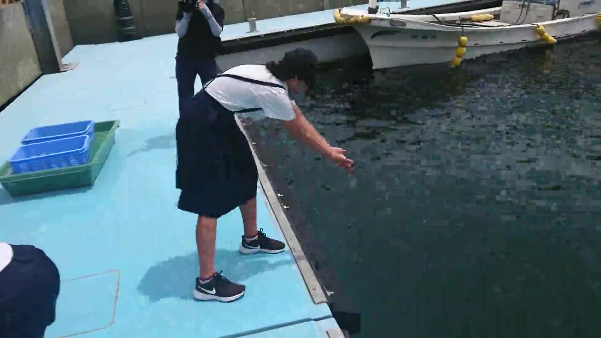 「５年クルマエビマダイ放流」ごしょチューブ《R3-104》