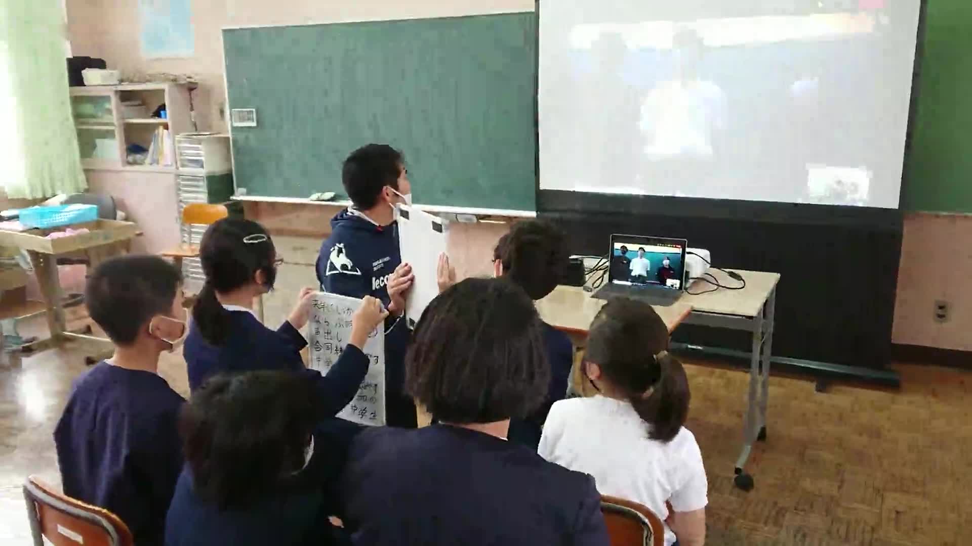 「児童会企画運営委員会～小中合同運動会のまとめのリモート会議」ごしょチューブ《R3-230》