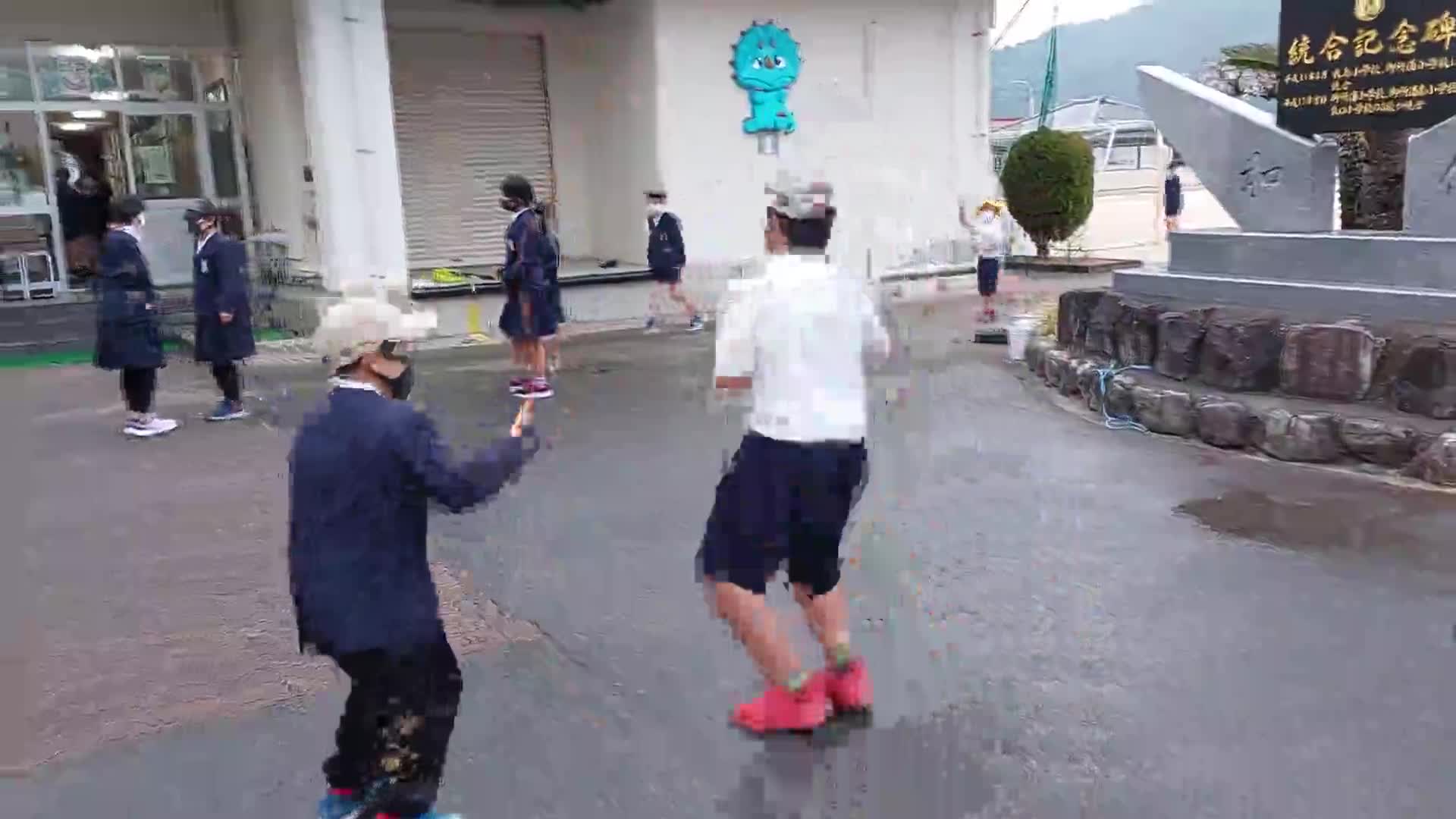 「５年朝なわとび～新技」ごしょチューブ《R3-330》