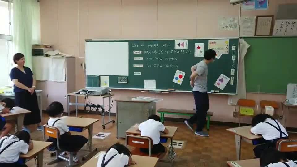 作品エントリー⑤１年外国語「コミュニケーションシーン」