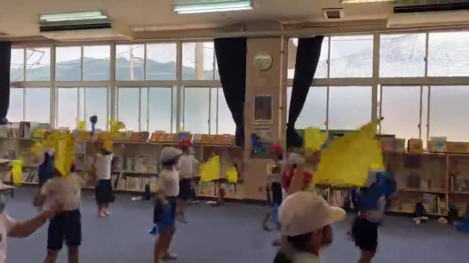 「１２年体育～ダンス練習」ごしょチューブ《R3-98》