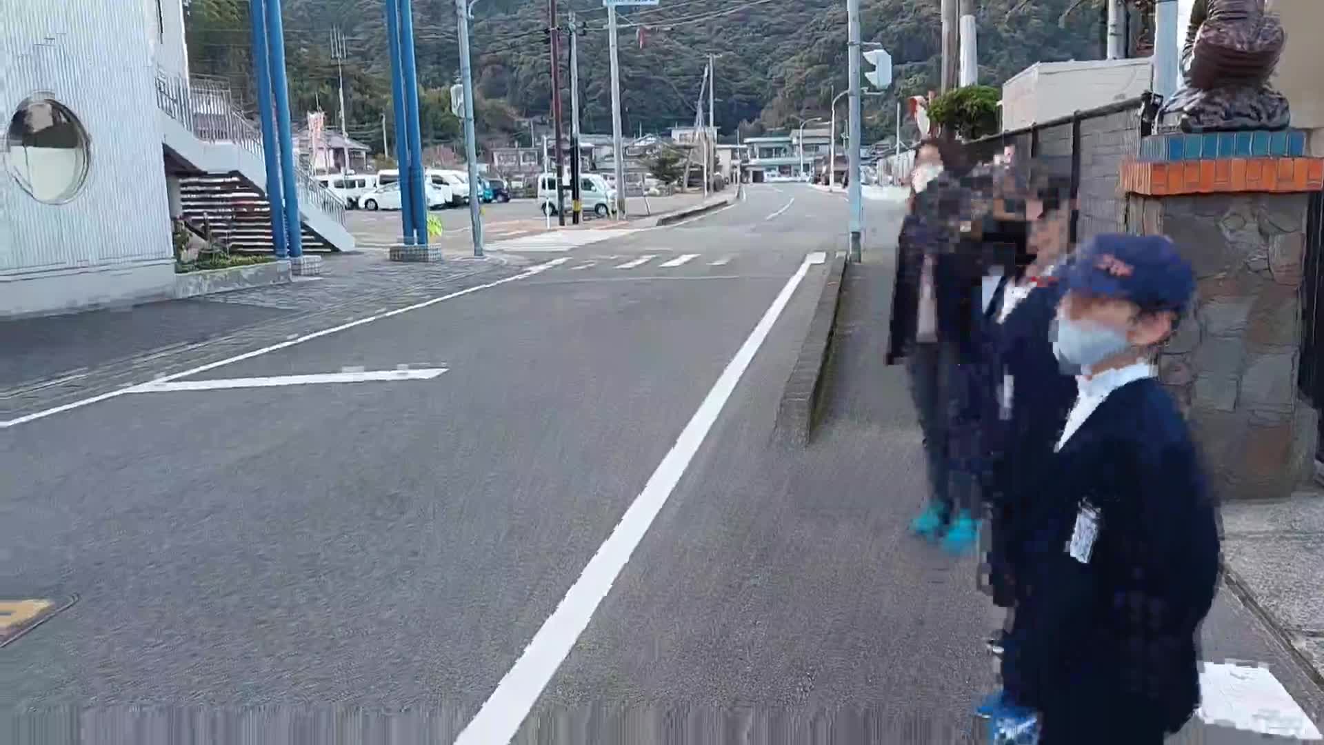 「朝の風景～あいさつと短なわと長なわ」ごしょチューブ《R3-334》