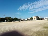 低学年ダンス練習風景