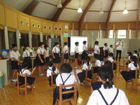 自分の考えを発表