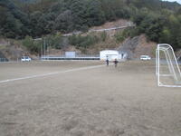 なわとびで駆け出す５年生