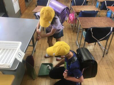 自主的にごみ集めしてくれています①