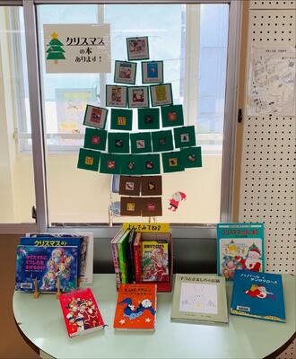 アドベントカレンダー型の掲示