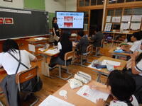 【５・６年生　学習の様子】