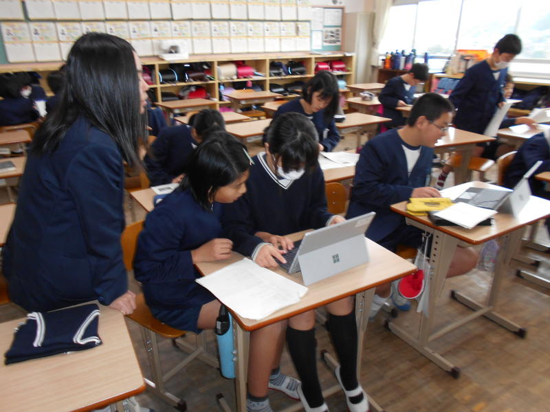 卒業文集を自分たちの手で…