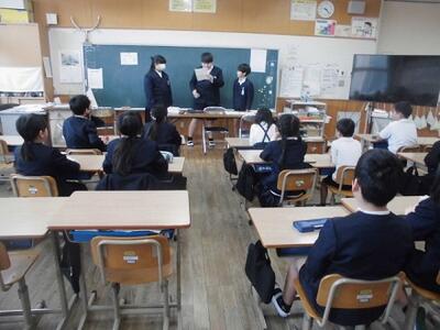 話し合いました