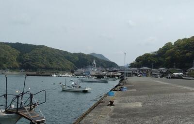 漁村の中の天主堂（﨑津集落）