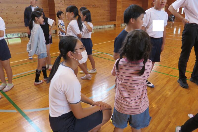 １年生も上手にあいさつできました。教えてくれてありがとう！