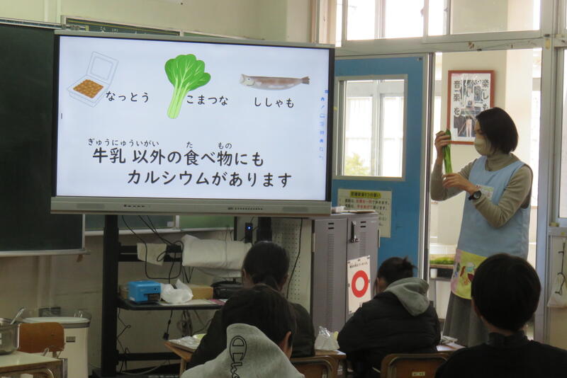 カルシウムが含まれている食材は・・・