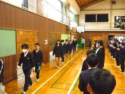6年生の入場