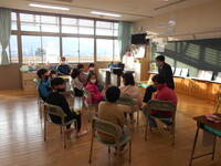 小川工業生による読み聞かせ２