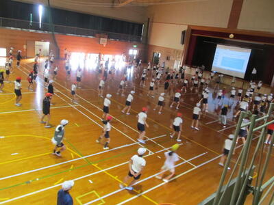 アップアップ体操