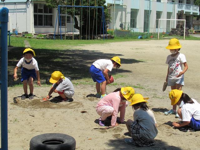 砂場あそび１
