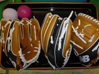 贈られたグローブ