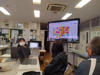 お互いの実践から学ぶ