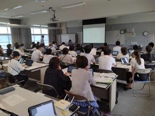 学ぶ姿勢を子どもたちも見ています