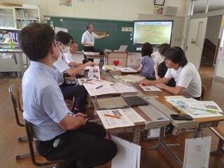 複式指導の悩みを出し合いながら