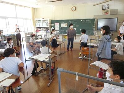 お互いの学年のふりかえりも聞き合う