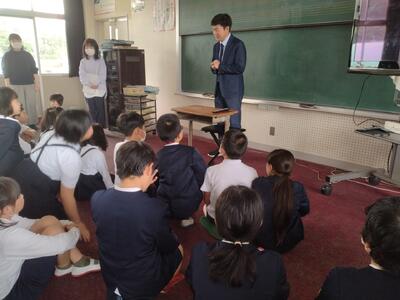 昨夜の地震も話題にして