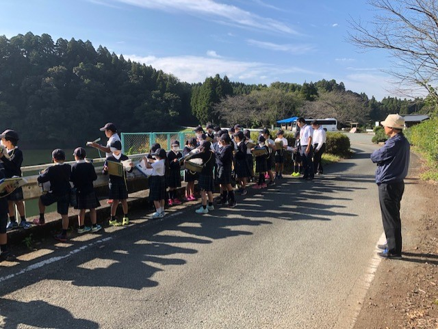 4年生　見学旅行