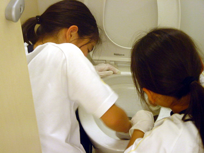 トイレ掃除で心を磨く