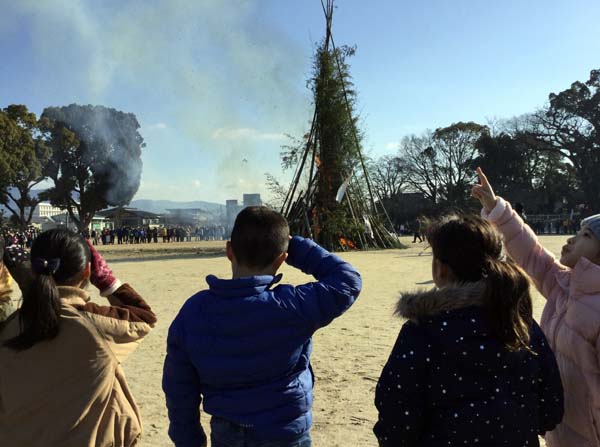 どんどや どんどや