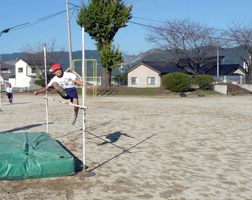陸上記録会の練習
