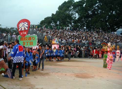 子ども上がり灯籠