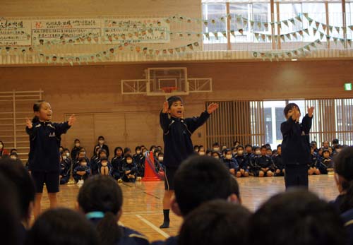 6年生を送る会 6年生を送る会