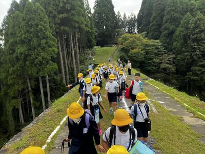 橋の上を歩きました！