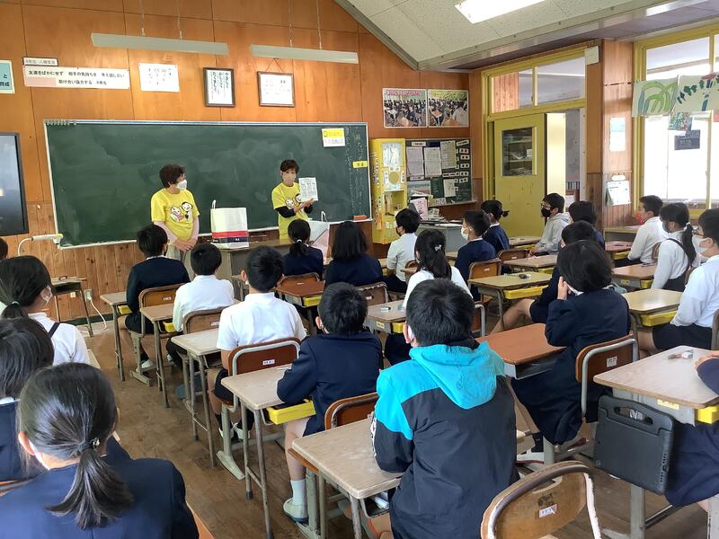 お祝いの言葉をいただいています。